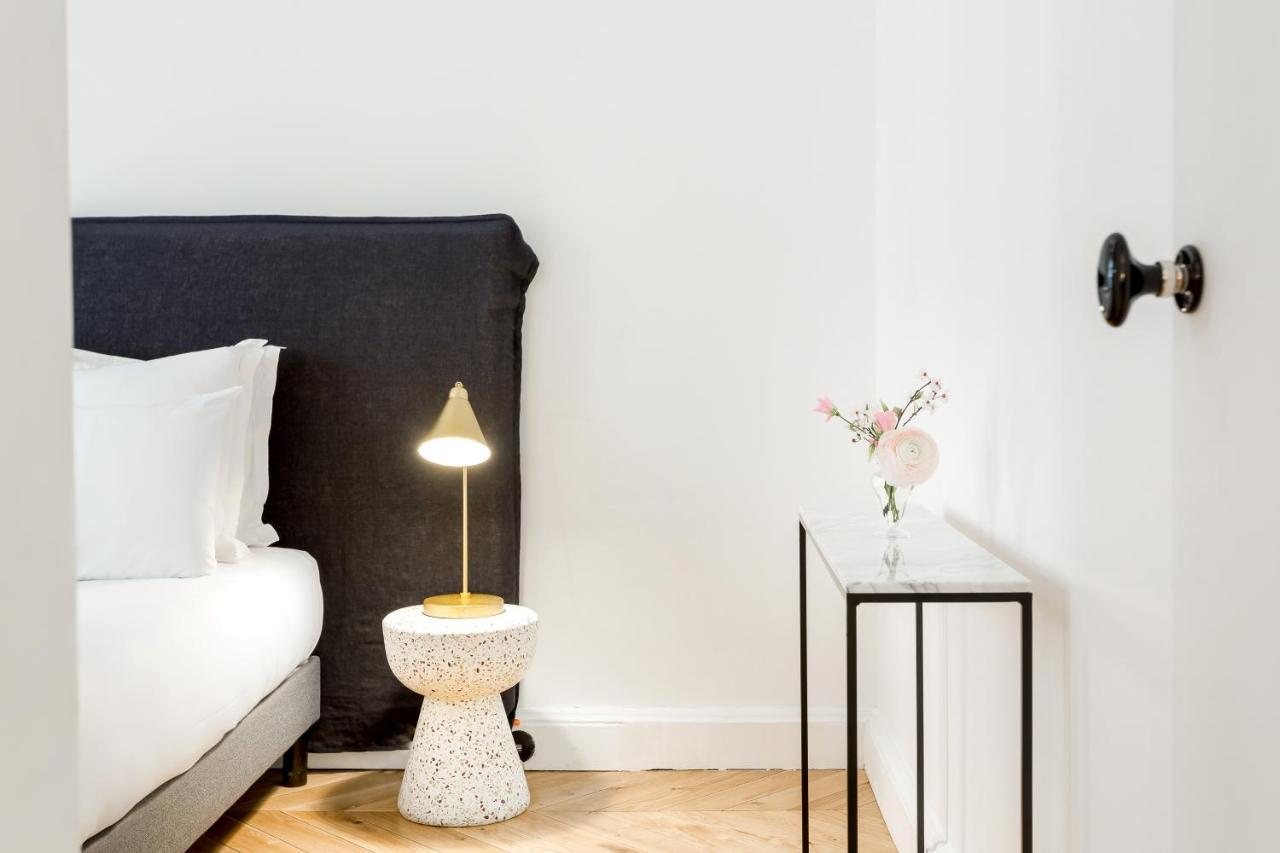 Appartement Echelle Paris Exterior foto